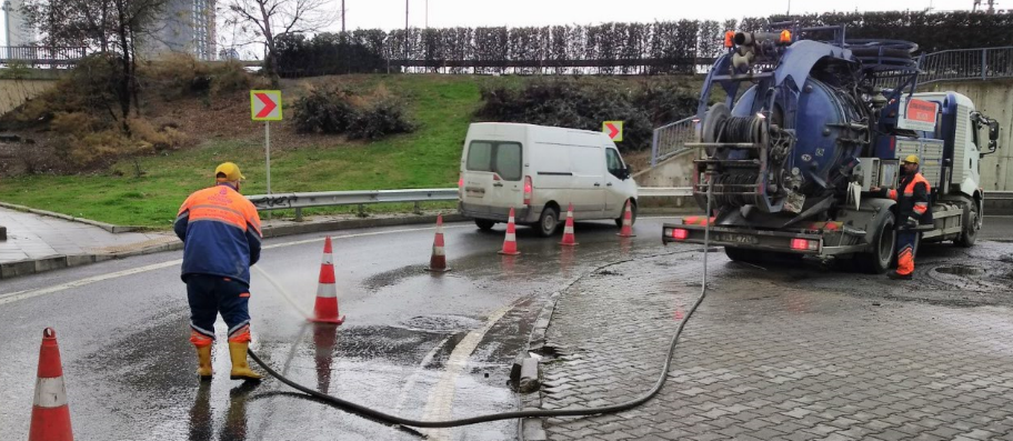 Kanal temizleme çalışmalarımız devam etmektedir.